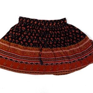 Forever 21 Red and Black Skirt With Floral print